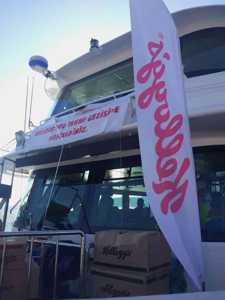 gruba özel yemekli bogaz turu