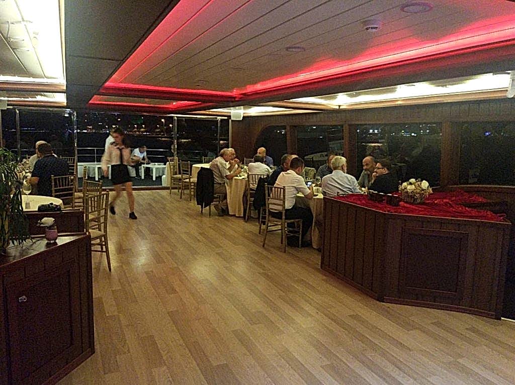 özel yemekli boğaz turları