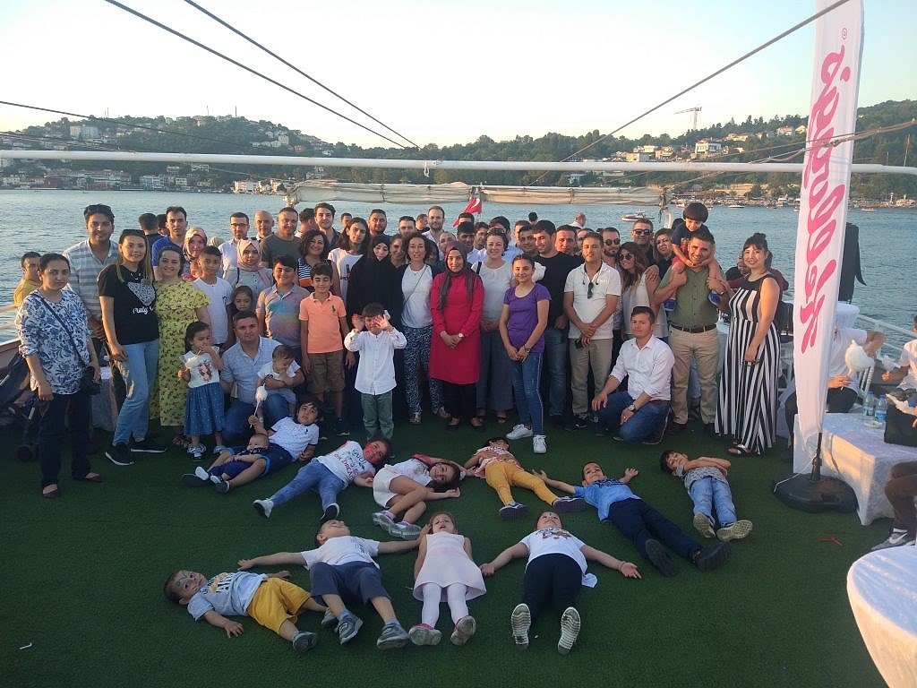 gruba özel yemekli bogaz turu