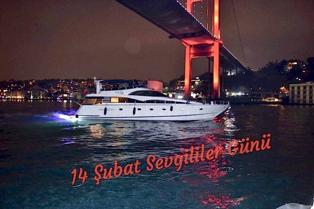 Teknede Sevgililer Günü